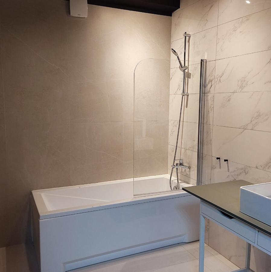 Apartament Milion Rynek Sienny Stare Miasto Bulwary Apartamenty No 1 شتشيتسين المظهر الخارجي الصورة