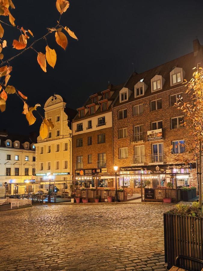 Apartament Milion Rynek Sienny Stare Miasto Bulwary Apartamenty No 1 شتشيتسين المظهر الخارجي الصورة